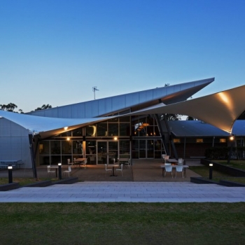 School shade sail - Tafe, University and School Shade Awnings by Shade to Order, Newcastle, Sydney