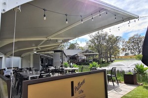 cafe-area-dining shade sail